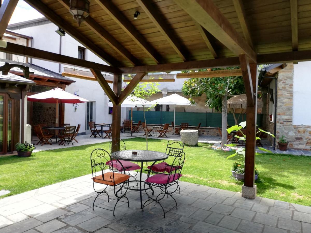 Albergue La Medina De Camponaraya Εξωτερικό φωτογραφία