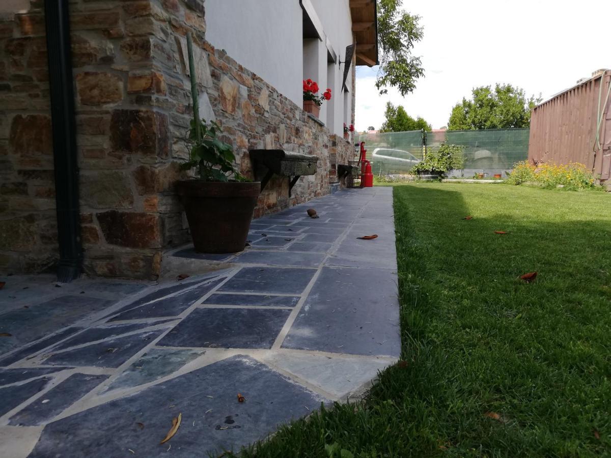 Albergue La Medina De Camponaraya Εξωτερικό φωτογραφία