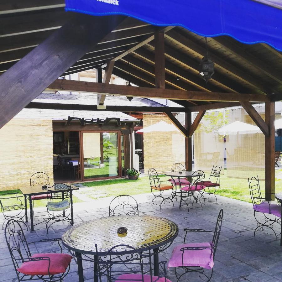 Albergue La Medina De Camponaraya Εξωτερικό φωτογραφία